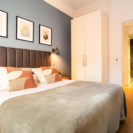 Apolo En Madrid Apartment ภายนอก รูปภาพ